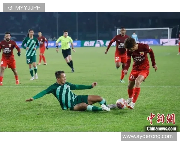 足球球星纷纷捐款抗击疫情 温情行动彰显体育精神与社会责任